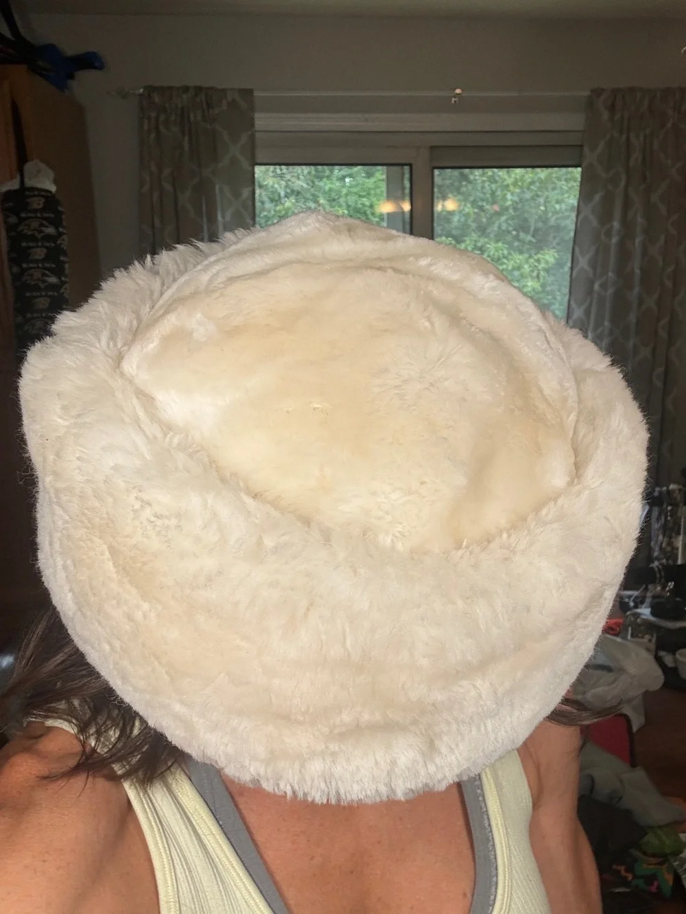 Source Unknown Cream Faux Fur Bucket Hat